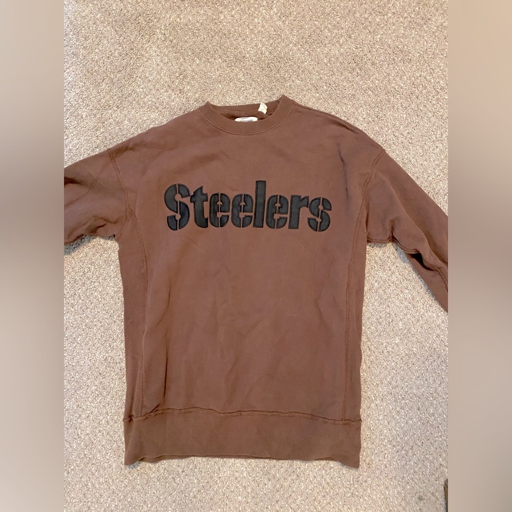Steeler sweatshirt
